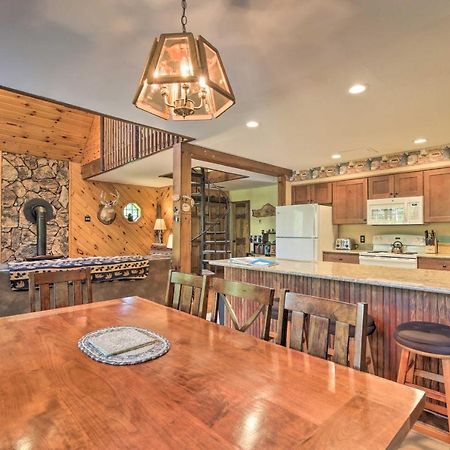 Lake Placid Chalet Deck And Forest Views! 외부 사진