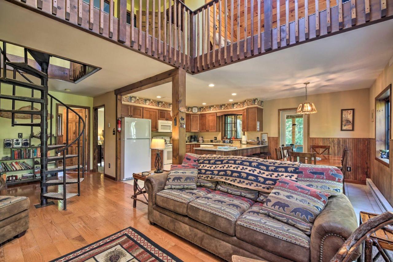 Lake Placid Chalet Deck And Forest Views! 외부 사진